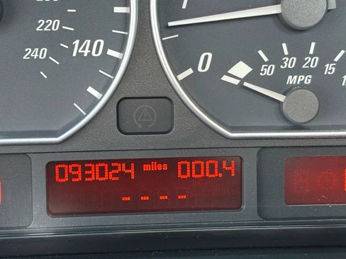 Used 2006 BMW 330Ci Convertible RWD image 40