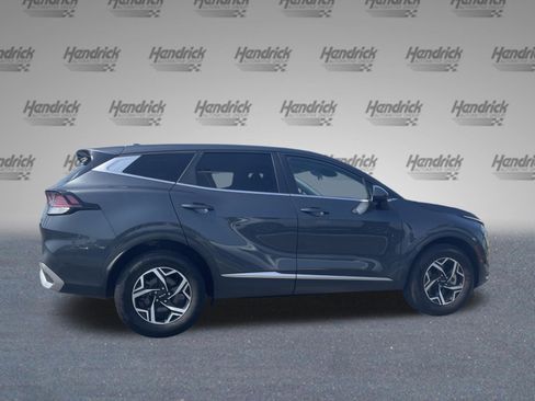 Used 2023 Kia Sportage LX AWD/4WD image 11