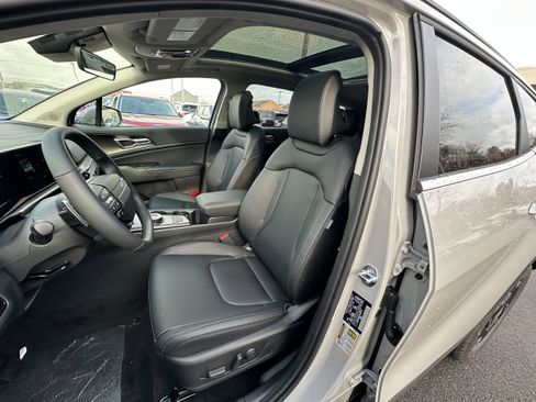 New 2026 Kia Sportage EX image 29