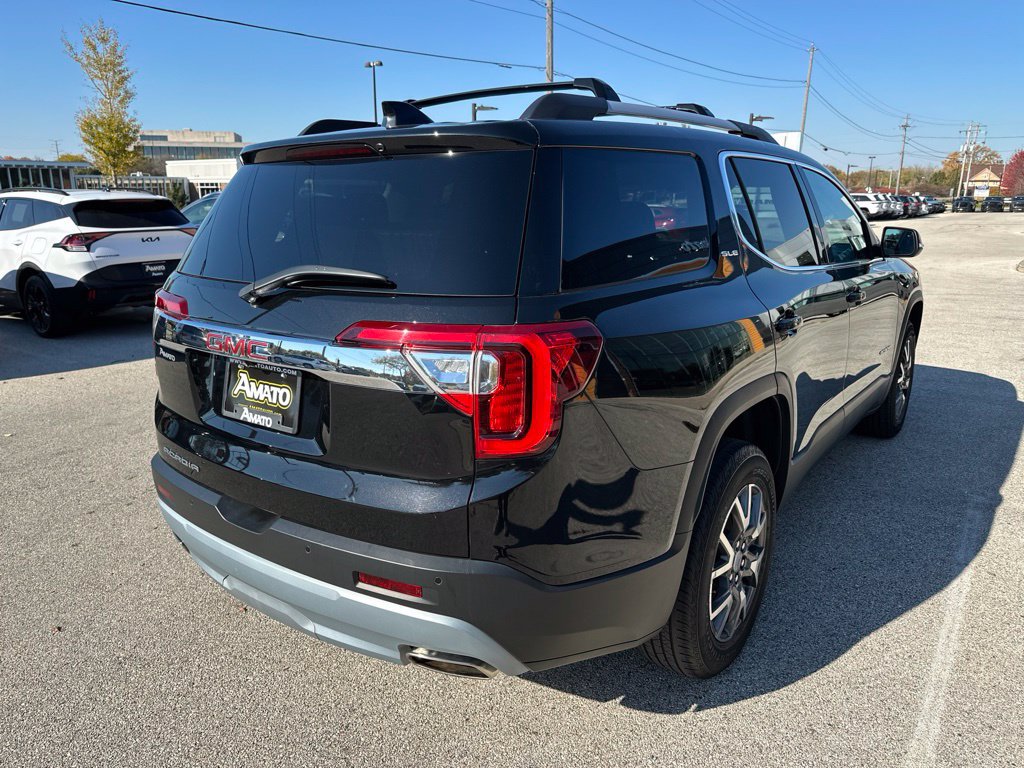 Used 2023 GMC Acadia SLE w/ Driver Convenience Package FWD image 7