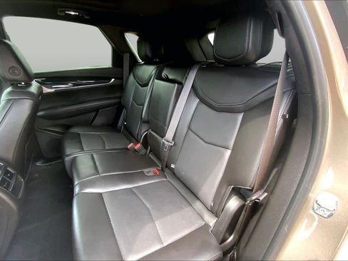 Used 2023 Cadillac XT5 Premium Luxury FWD image 20