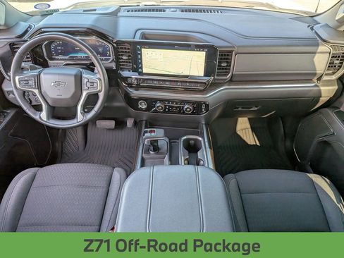 Used 2023 Chevrolet Silverado 1500 RST AWD/4WD image 11