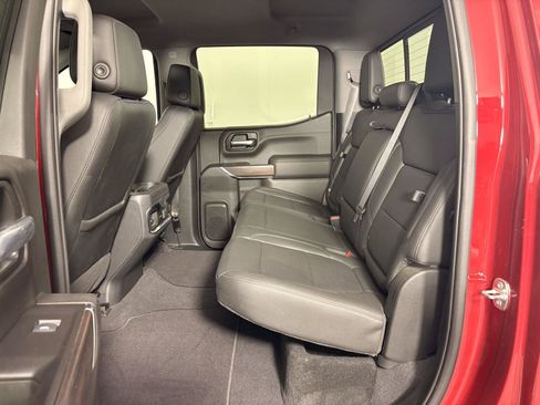 Used 2019 GMC Sierra 1500 SLT w/ SLT Premium Plus Package AWD/4WD image 17
