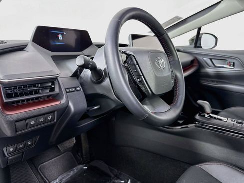 Certified 2026 Toyota Prius Plug-In Hybrid FWD image 4