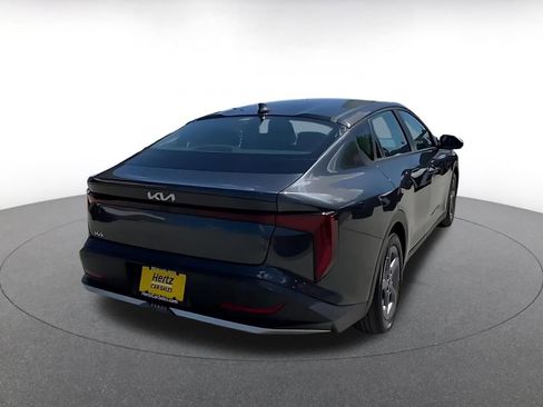 Used 2025 Kia K4 LXS image 14