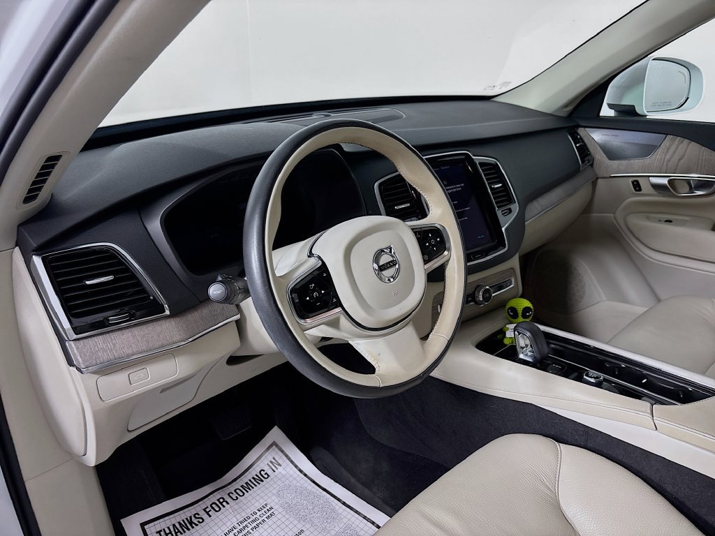 Used 2024 Volvo XC90 B6 Plus AWD/4WD image 9