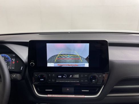 New 2026 Toyota Grand Highlander AWD image 29