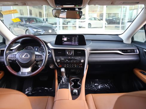 Certified 2022 Lexus RX 350 FWD w/ Premium Package image 16