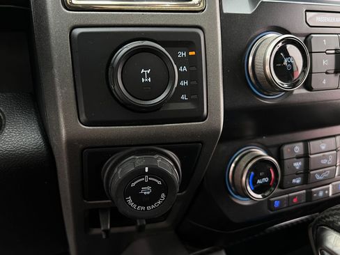 Used 2020 Ford F150 Raptor w/ Equipment Group 802A Luxury image 22