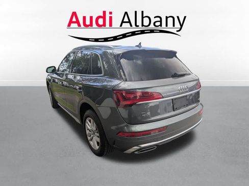 Certified 2023 Audi Q5 2.0T Premium w/ Convenience Package AWD/4WD image 4
