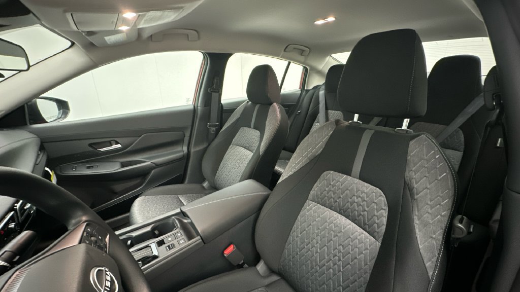 New 2027 Nissan Sentra SV w/ Floor Mat Package FWD image 9