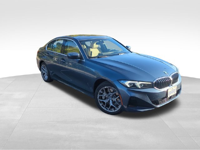 Used 2025 BMW 330i xDrive Sedan w/ Premium Package AWD/4WD image 11