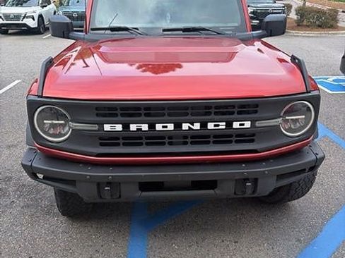 Used 2022 Ford Bronco Black Diamond AWD/4WD image 10