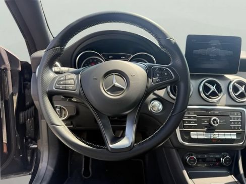 Used 2018 Mercedes-Benz CLA 250 4MATIC image 18