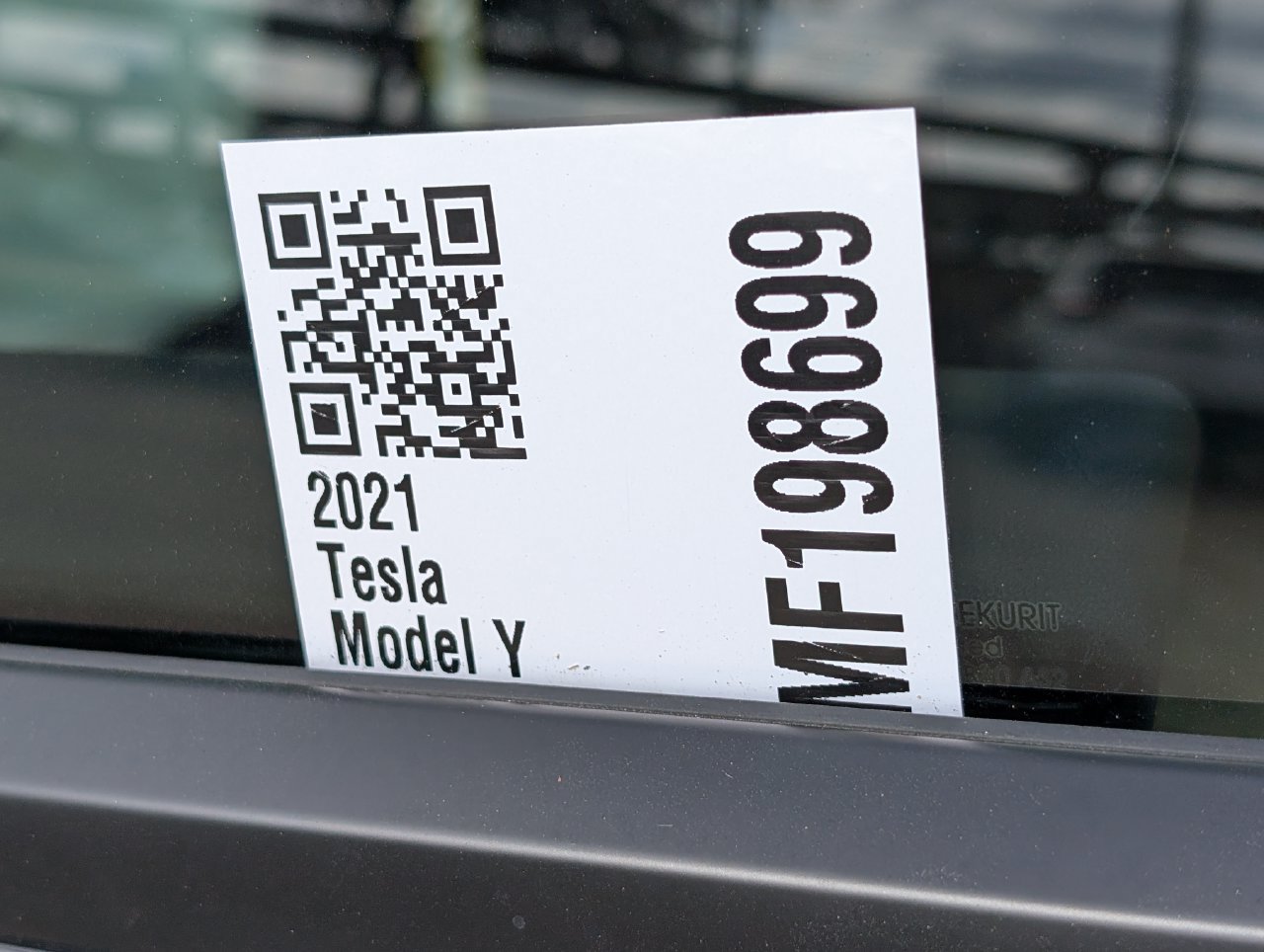 Used 2021 Tesla Model Y Long Range AWD/4WD image 30