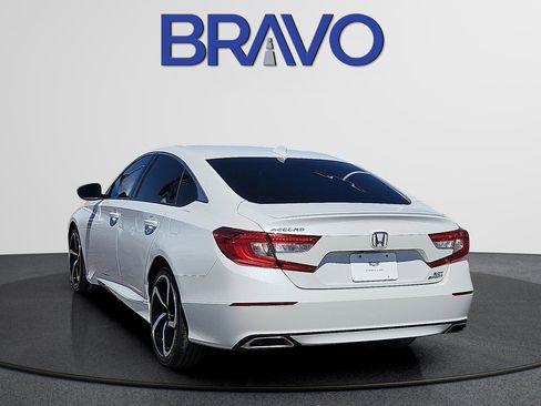 Used 2018 Honda Accord Sport image 5