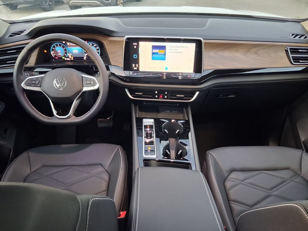 New 2026 Volkswagen Atlas SE FWD image 6
