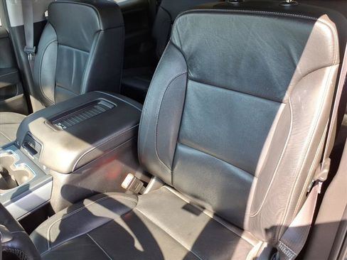 Used 2016 Chevrolet Silverado 1500 LTZ Z71 w/ LTZ Plus Package AWD/4WD image 18