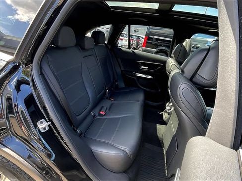 Used 2026 Mercedes-Benz GLC 300 4MATIC image 27