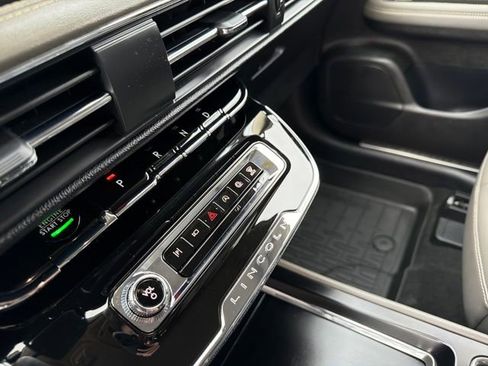 Used 2024 Lincoln Corsair AWD w/ Equipment Group 101A image 28