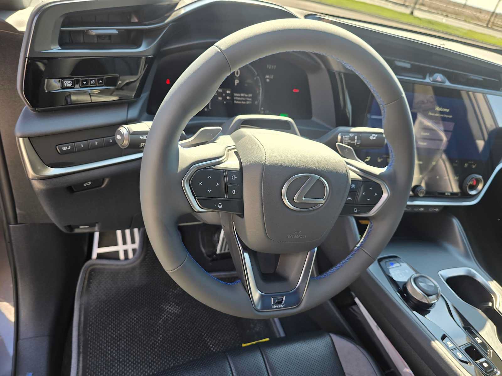 New 2026 Lexus RZ 450e AWD image 26