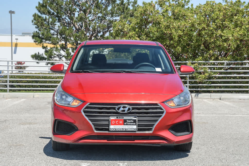 Used 2018 Hyundai Accent SE FWD image 2