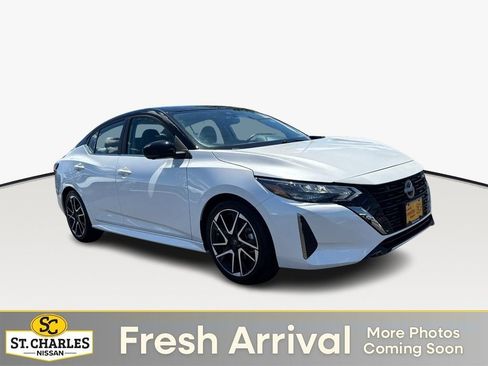 Used 2025 Nissan Sentra SR w/ SR Premium Package FWD image 1