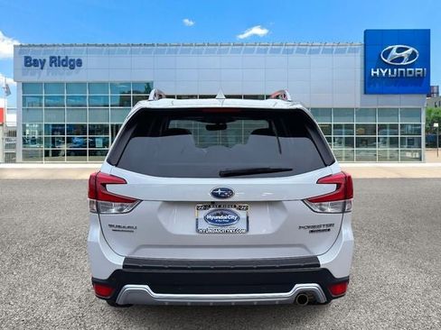 Used 2023 Subaru Forester Touring image 5