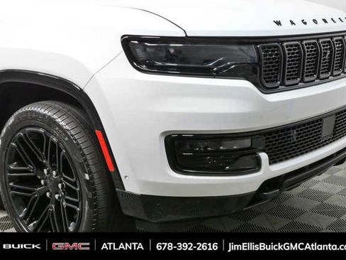 Used 2024 Jeep Wagoneer L Series II w/ Convenience Group I AWD/4WD image 35