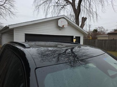 Used 2023 Jeep Grand Cherokee L Laredo image 2