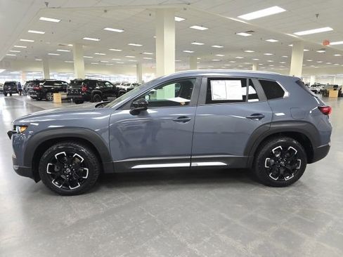 Used 2023 MAZDA CX-50 Meridian Edition w/ Cargo Package AWD/4WD image 3