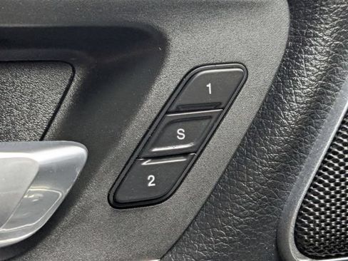 Used 2020 RAM 1500 Laramie RWD image 32