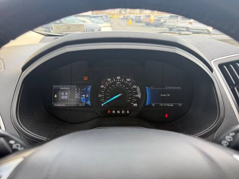 Used 2024 Ford Edge SEL image 14