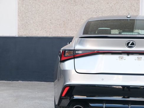 Used 2022 Lexus IS 350 F Sport image 16