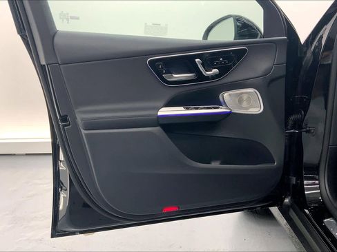 New 2026 Mercedes-Benz GLC 300 image 20