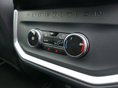 New 2026 Ford Expedition Platinum w/ Stealth Appearance Package image 12