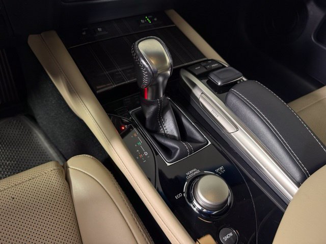 Used 2016 Lexus GS 350 w/ Luxury Package RWD image 22