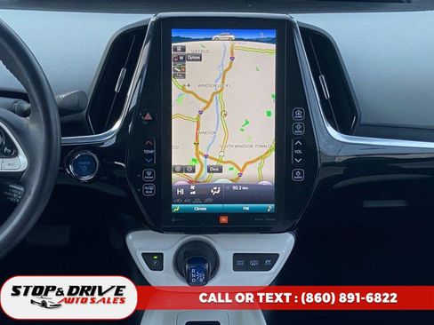 Used 2018 Toyota Prius Prime Advanced image 13