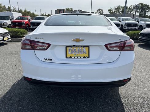 Used 2022 Chevrolet Malibu LT image 6