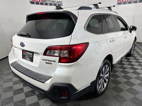 Used 2019 Subaru Outback 3.6R Touring AWD/4WD image 7