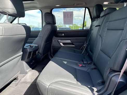 Used 2024 Toyota Sequoia SR5 w/ SR5 Premium Package AWD/4WD image 24