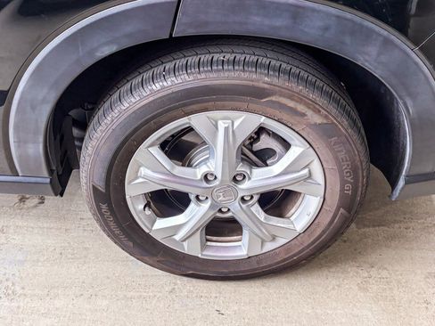 Used 2025 Honda HR-V LX image 12