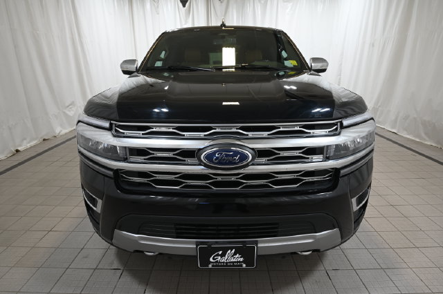 Used 2024 Ford Expedition Max Platinum AWD/4WD image 17