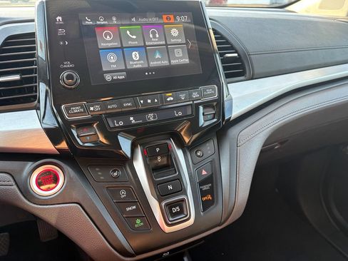 Used 2020 Honda Odyssey EX-L image 17