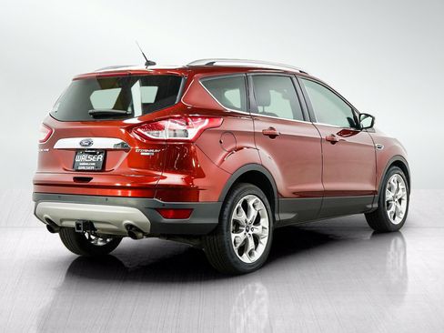Used 2015 Ford Escape Titanium w/ Equipment Group 301A AWD/4WD image 5