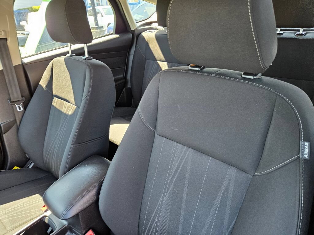 Used 2017 Ford Focus SE FWD image 17