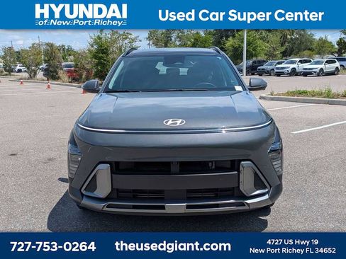 Used 2024 Hyundai Kona Limited FWD image 8
