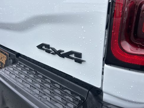 New 2026 RAM 2500 Tradesman AWD/4WD image 37