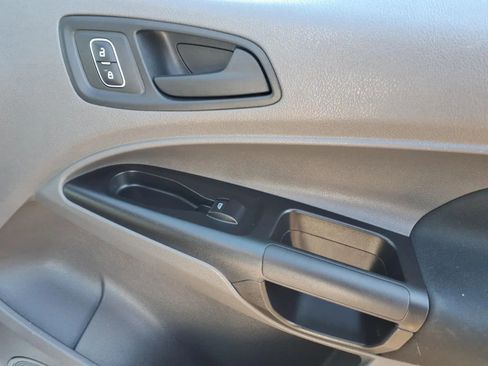 Used 2022 Ford Transit Connect XL image 12