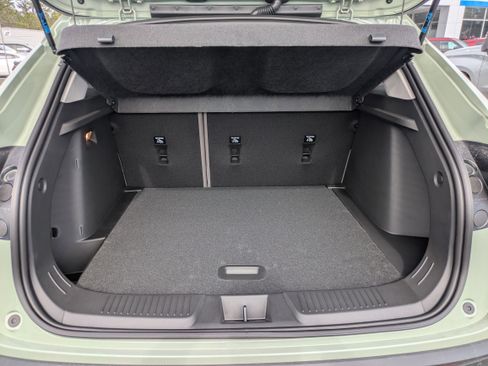 New 2026 Chevrolet Trax ACTIV w/ Sunroof Package image 7